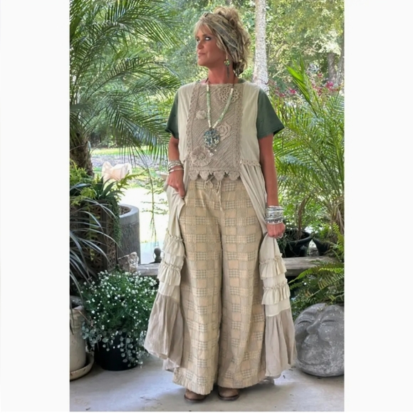 NEW Jaded Gypsy Checking On You Pants Chic Beige Wide-Leg Pants - Picture 2 of 2